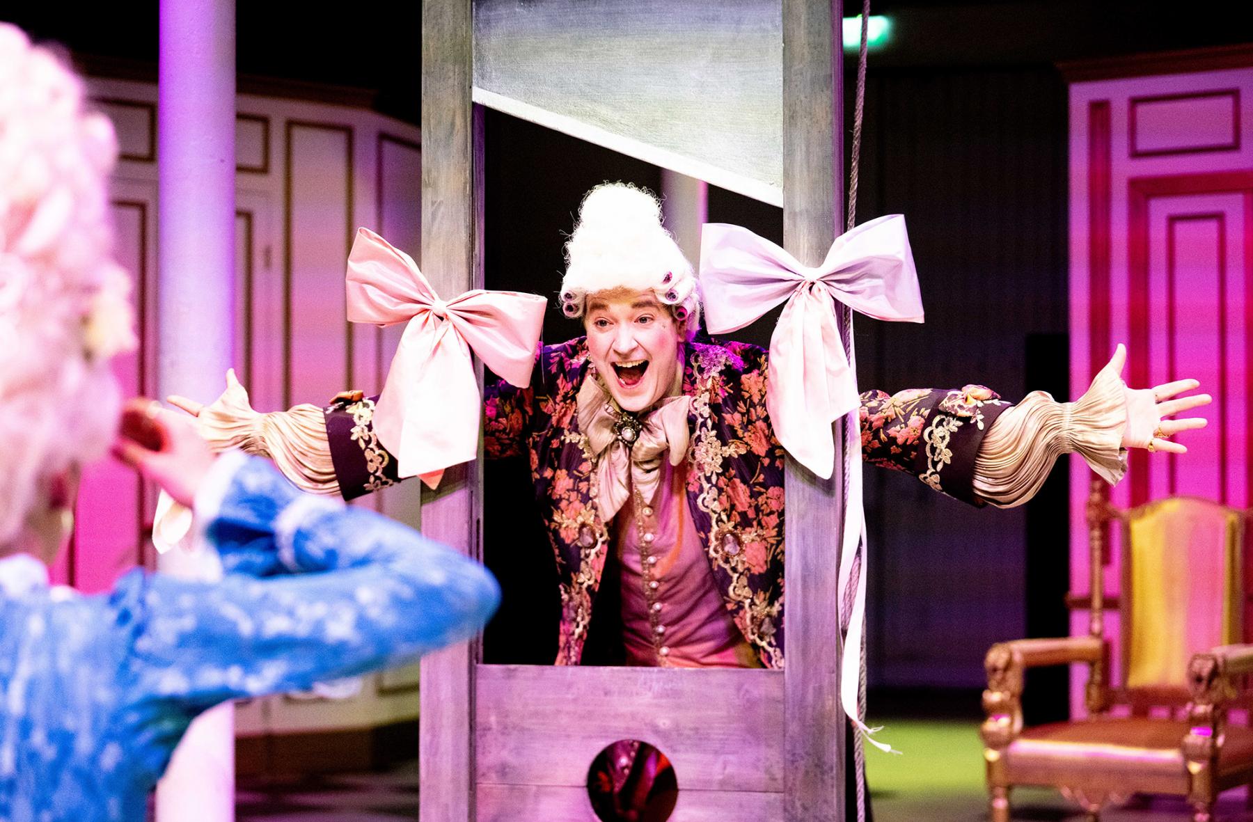 Marie-Antoinette oder Kuchen für alle!